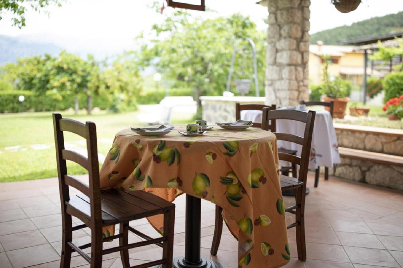 Bed and Breakfast Il Ciavattone Bed And Bike Сульмона Екстер'єр фото